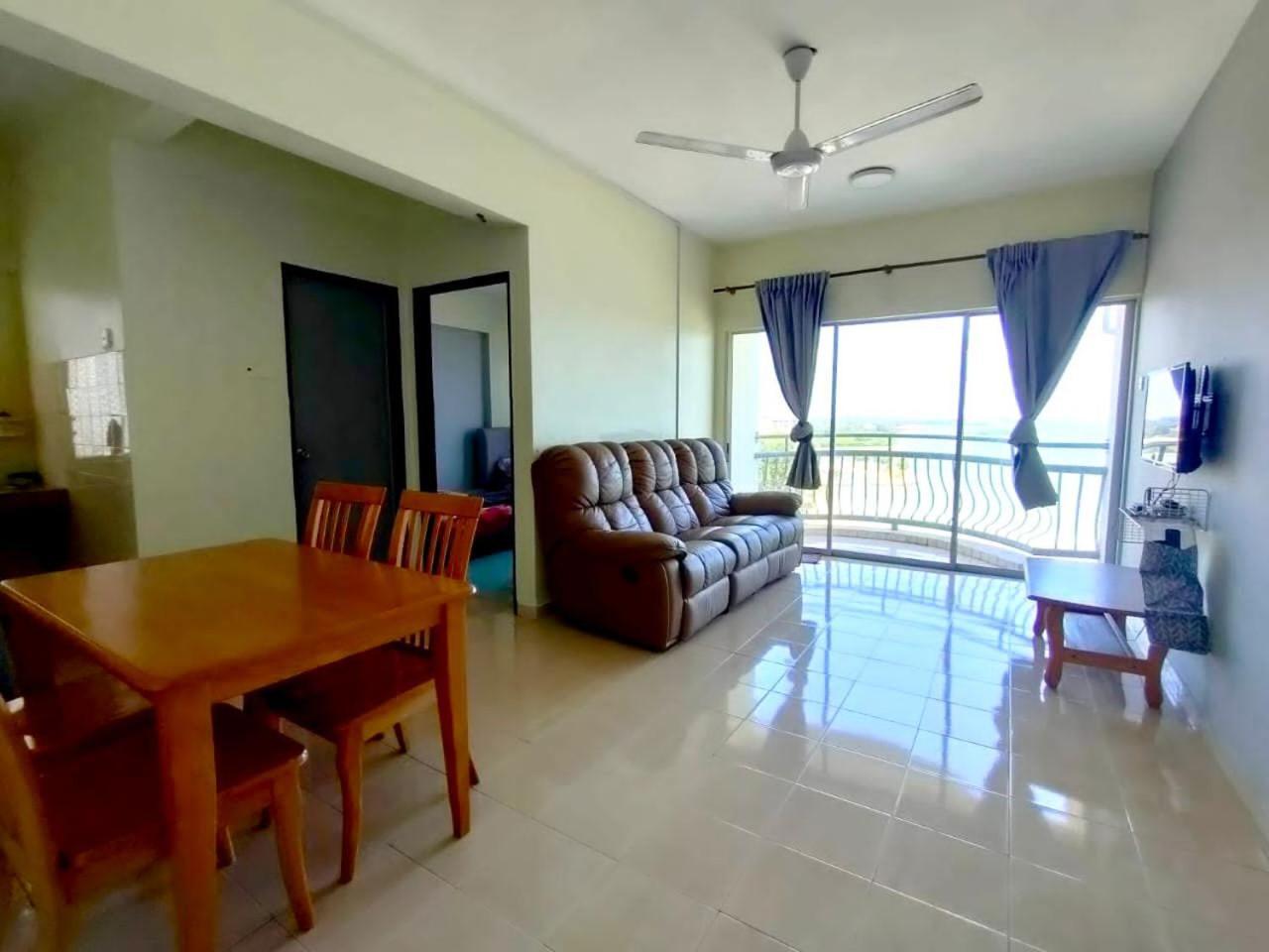 Apartment Sunshine Bay By Ng